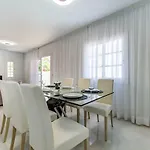 Panoramic Del Atlantico فيلة